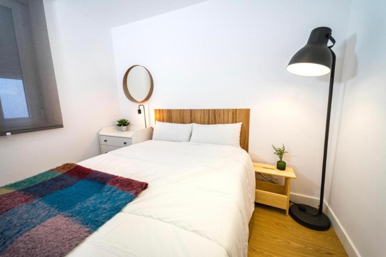 Appartamento Exyca Cuatro Caminos Madrid Esterno foto