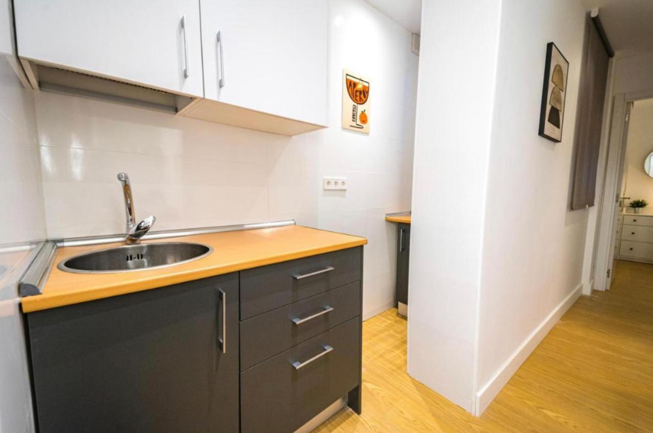 Appartamento Exyca Cuatro Caminos Madrid Esterno foto